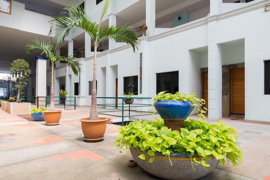 Anda Bangkok Hotel Luaran gambar